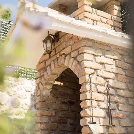 Lapis Ii Villa *